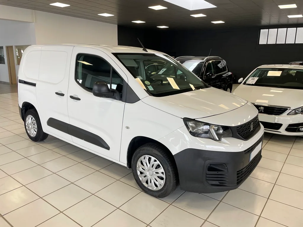 PEUGEOT PARTNER STANDARD 650 KG BLUEHDI 100CH S&S BVM5 PREMIUM – 2020 – Image 4