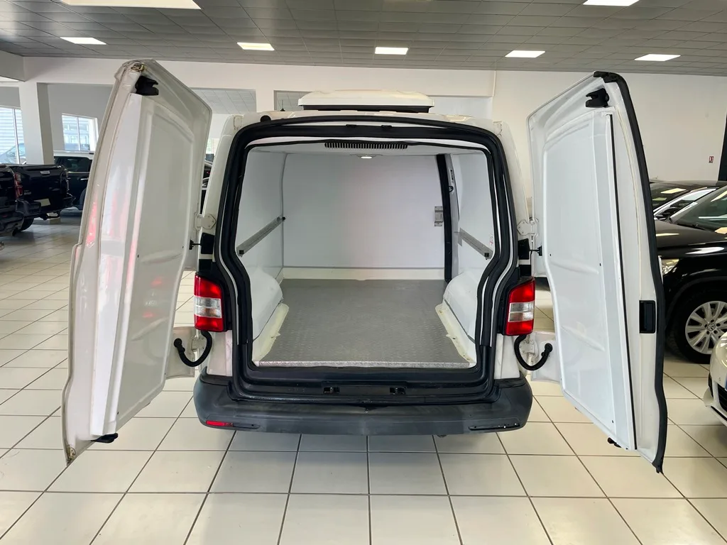 VOLKSWAGEN TRANSPORTER 2.8T L1H1 2.0 TDI 102CH - FRIGO - 2014 – Image 9