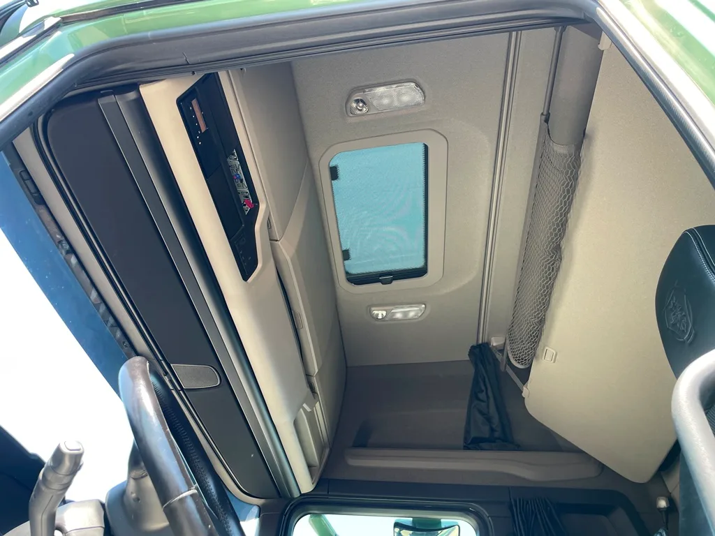 SCANIA - R560 - 2023 – Image 11