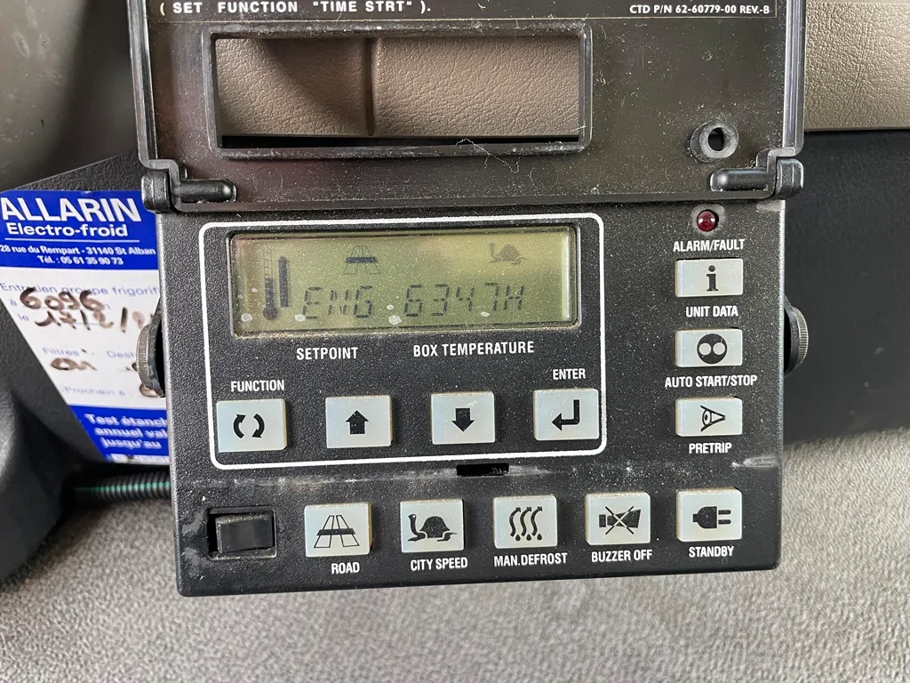 RENAULT MIDLUM 280 - Frigo + Hayon - 2006 – Image 15
