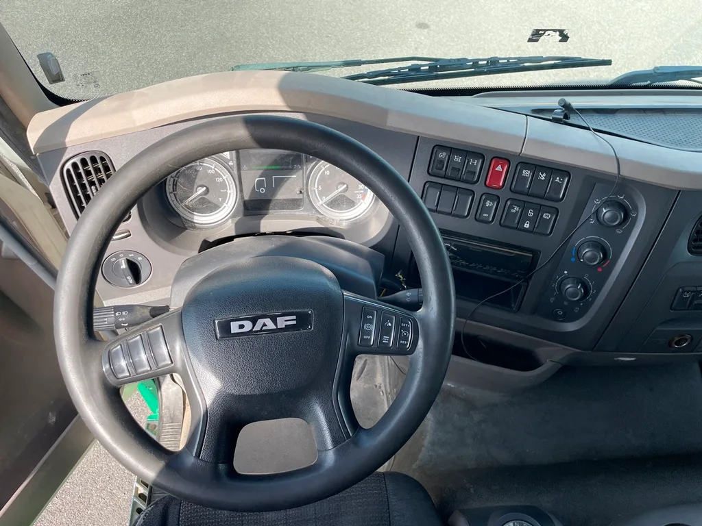 DAF LF310 - Fourgon + Hayon - 2016 – Image 12