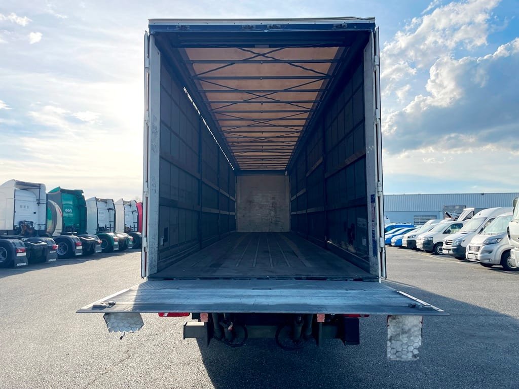 KÖGEL - Rideaux coulissants - PLSC - Bâchée + Hayon - 2019 – Image 10