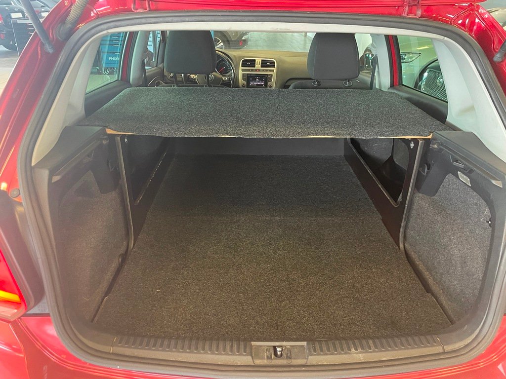 VOLKSWAGEN POLO STÉ 1.4 TDI 90CH BLUEMOTION TECHNOLOGY CONFORTLINE RÉVERSIBLE DSG7 5P - 2015 - Imagen 11