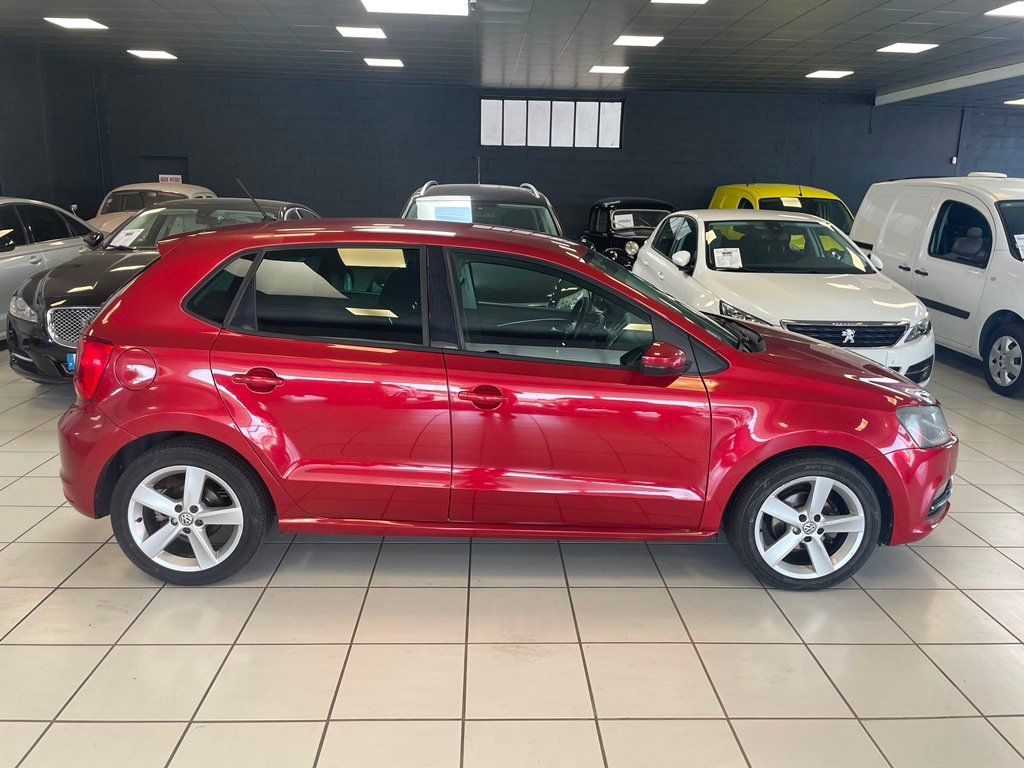 VOLKSWAGEN POLO STÉ 1.4 TDI 90CH BLUEMOTION TECHNOLOGY CONFORTLINE RÉVERSIBLE DSG7 5P - 2015 - Imagen 5