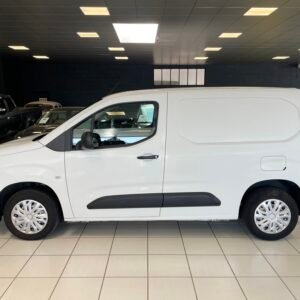 PEUGEOT PARTNER STANDARD 650 KG BLUEHDI 100CH S&S BVM5 PREMIUM - 2021