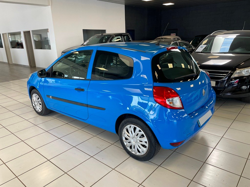 RENAULT CLIO STE III (S85) 1.5 DCI 75CH AIR ECO² 3P - 2013 – Image 8