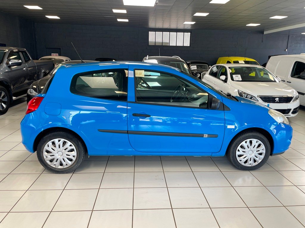 RENAULT CLIO STE III (S85) 1.5 DCI 75CH AIR ECO² 3P - 2013 – Image 5