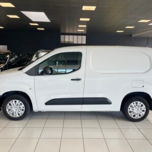 PEUGEOT PARTNER STANDARD 650 KG BLUEHDI 100CH S&S BVM5 PREMIUM - 2021