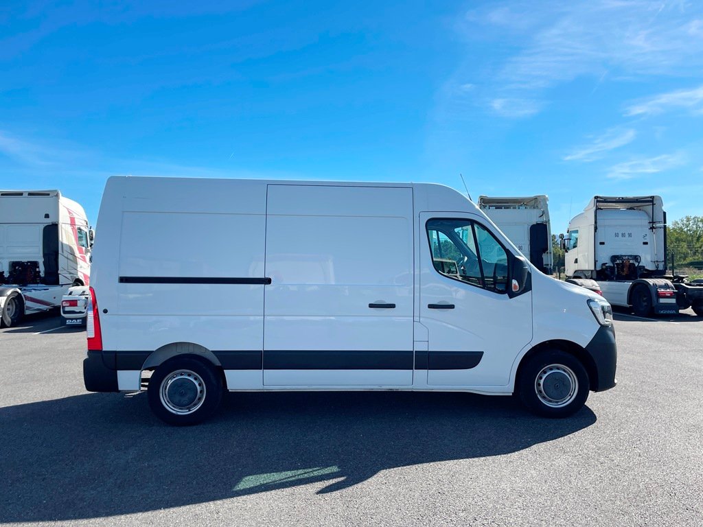 RENAULT MASTER FG F3300 L2H2 2.3 BLUE DCI 150CH CONFORT EURO6 - 2022 – Image 5