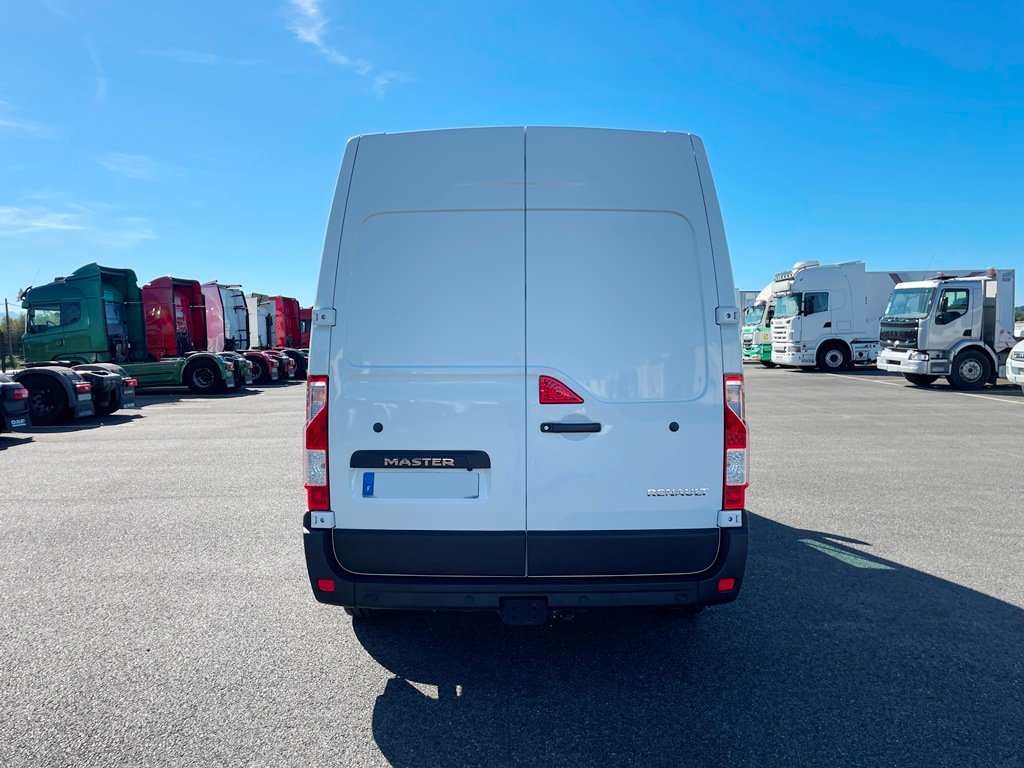 RENAULT MASTER FG F3300 L2H2 2.3 BLUE DCI 150CH CONFORT EURO6 - 2022 – Image 7
