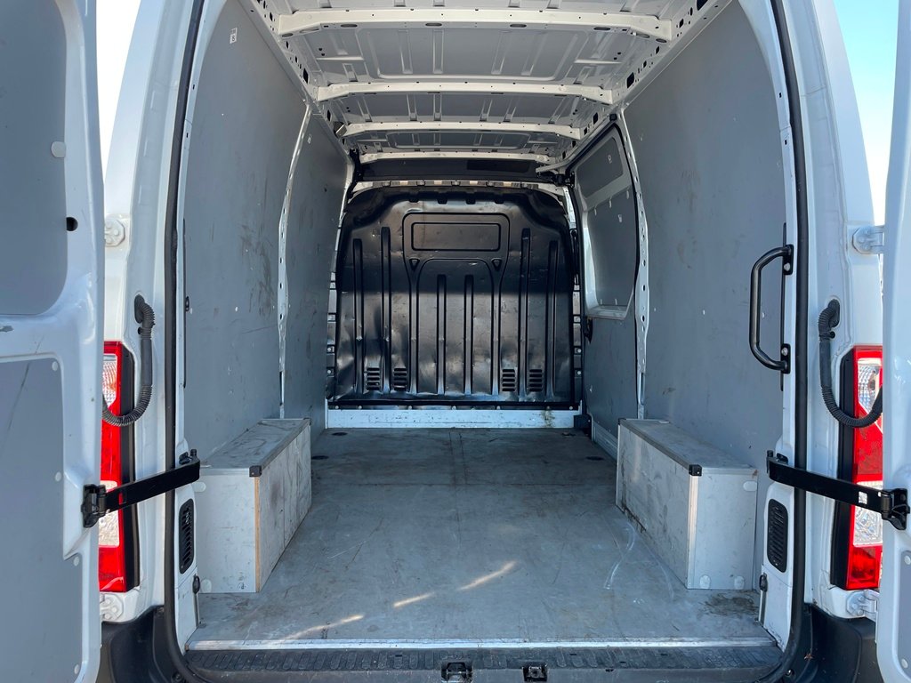 RENAULT MASTER FG F3300 L2H2 2.3 BLUE DCI 150CH CONFORT EURO6 - 2022 – Image 10
